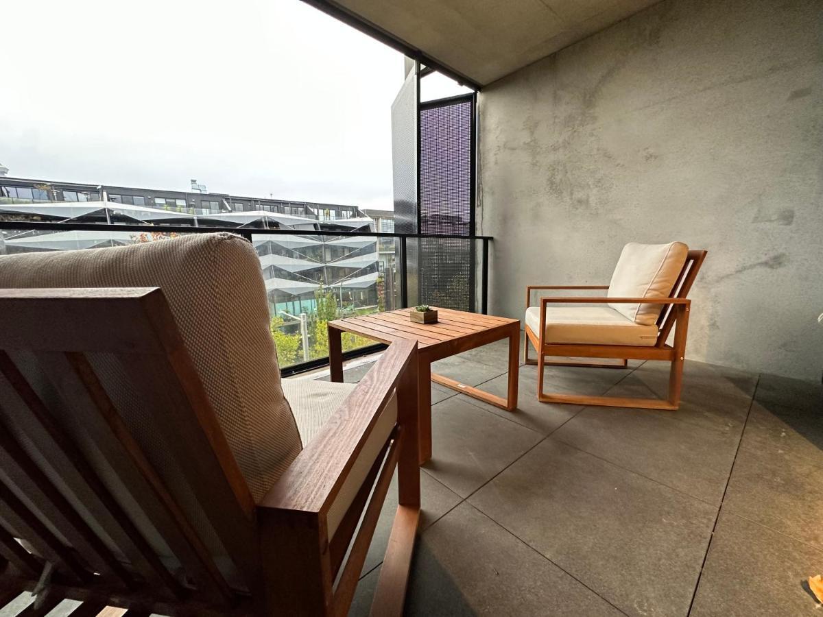 Palko - Luxury In The City Camberra Exterior foto