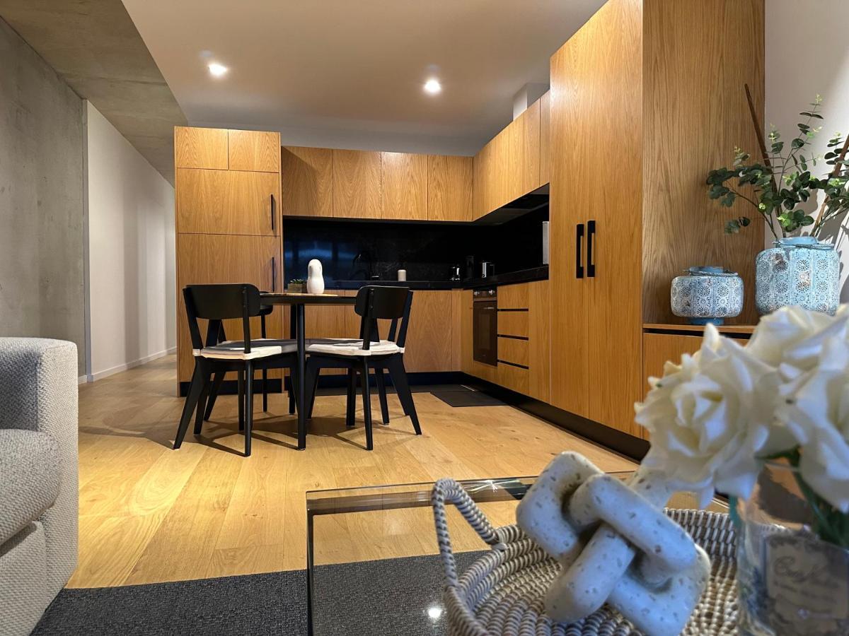 Palko - Luxury In The City Camberra Exterior foto