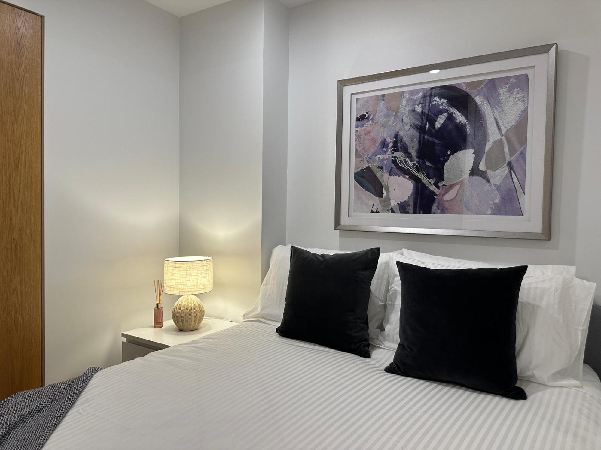 Palko - Luxury In The City Camberra Exterior foto