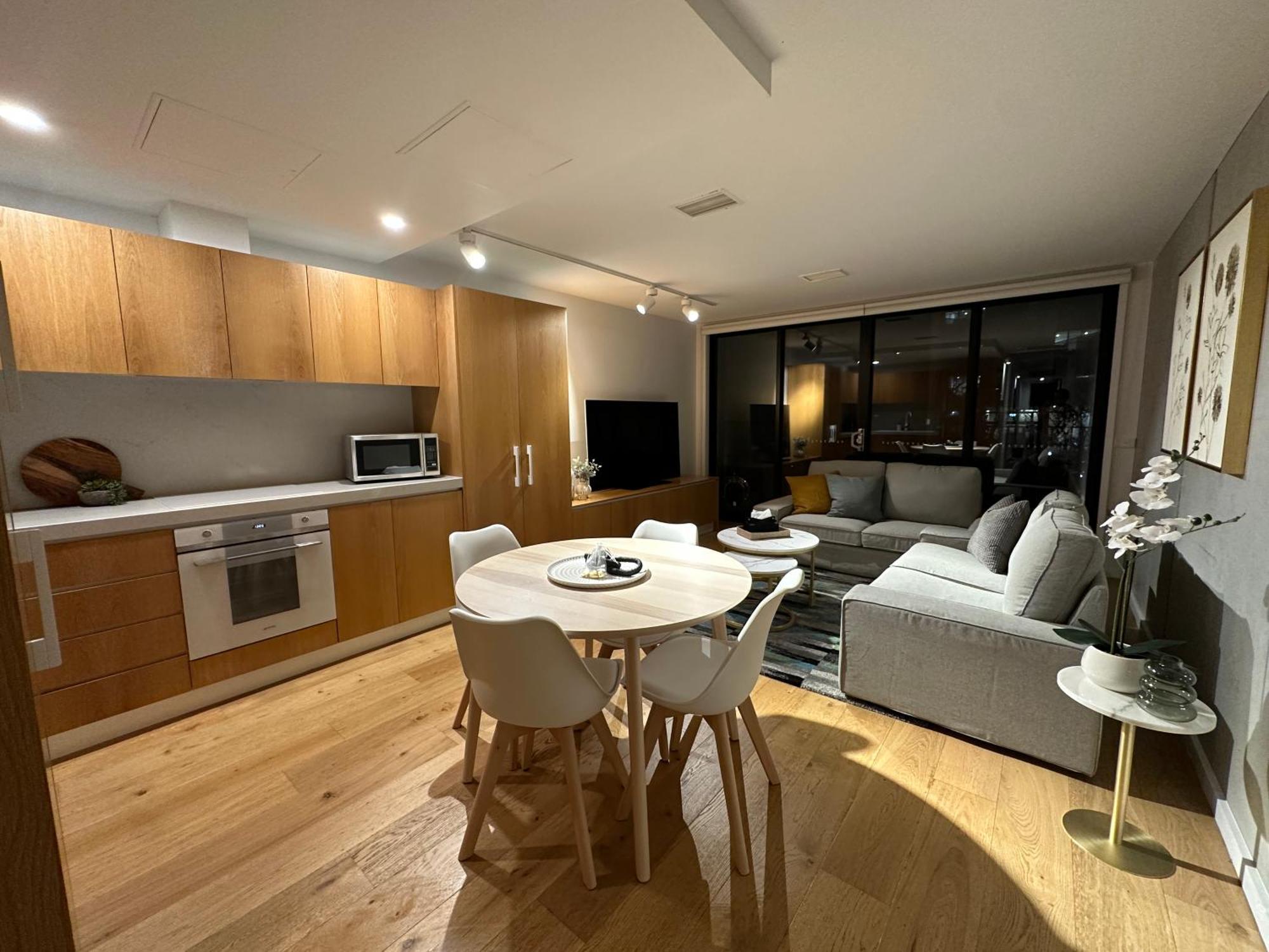 Palko - Luxury In The City Camberra Exterior foto