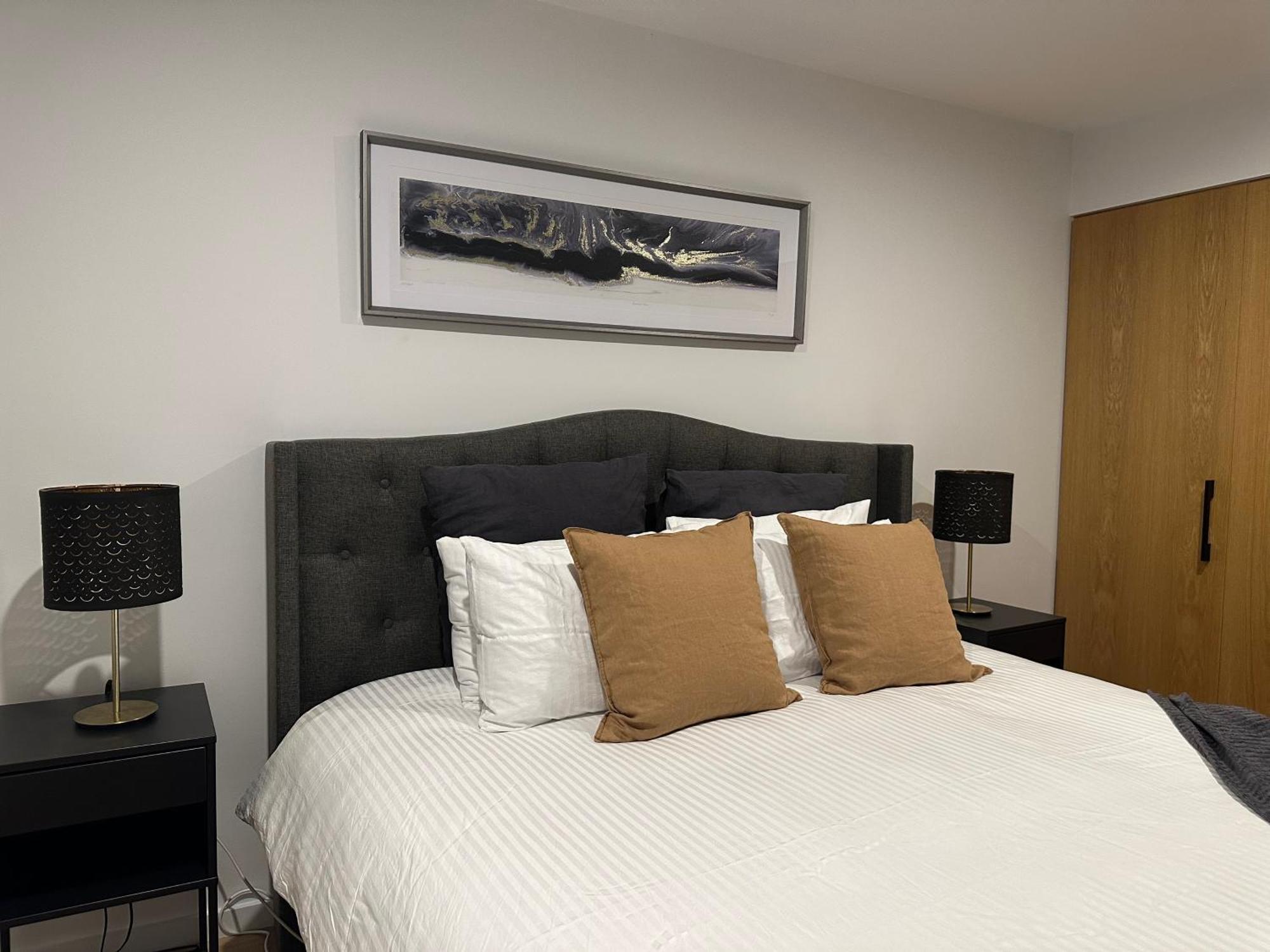 Palko - Luxury In The City Camberra Exterior foto